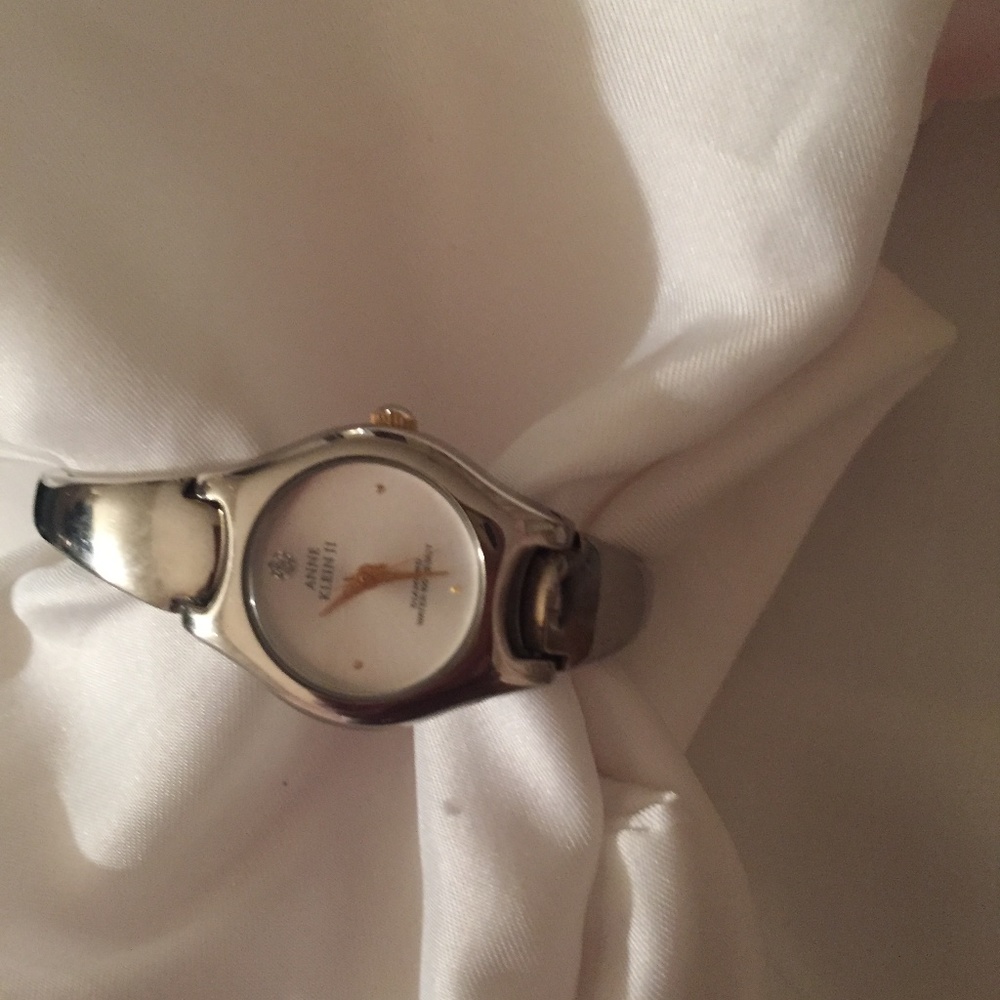 ANNE KLEIN II DIAMOND LADIES SILVER TONE WATCH - Picture 3 of 3